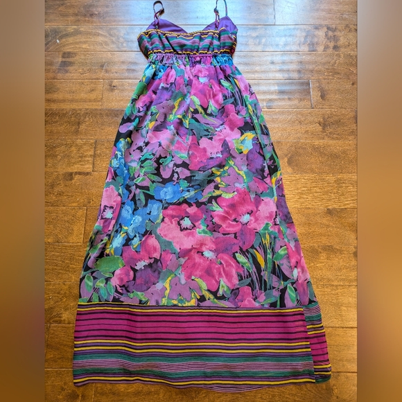 a.n.a A New Approach Flowy Floral Dress - Picture 3 of 3